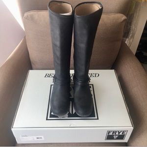 FRYE Phillip Ring black riding boots. Sz 7.5!